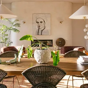 basq-house-byron-bay.hotelsbyronbayaustralia.com/