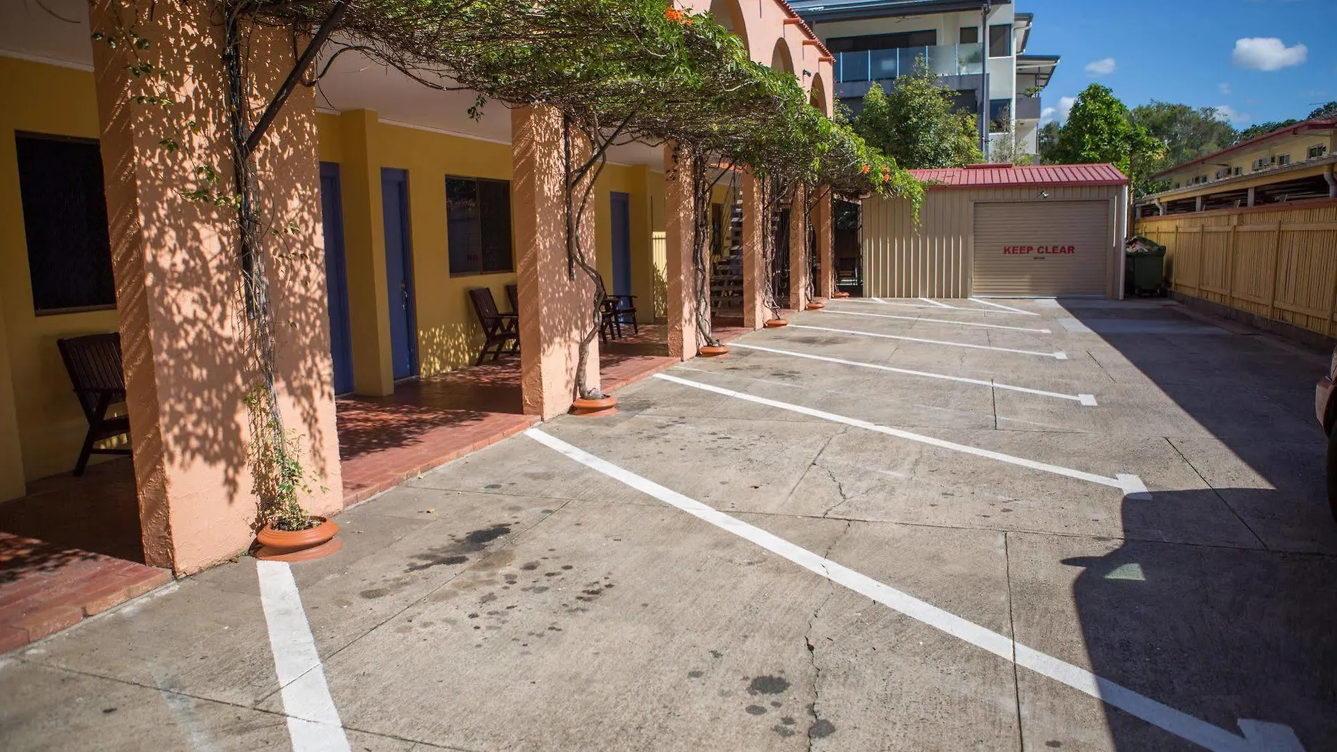 Adobe Motel Cairns 3*,